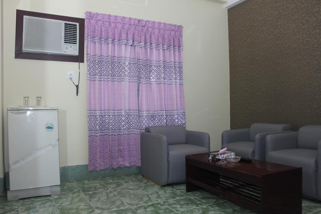 Golden Inn Chattagram Ltd Chittagong Bagian luar foto